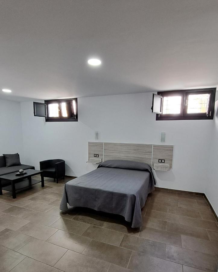 Hostal Maria Jose Кониль-де-ла-Фронтера Экстерьер фото