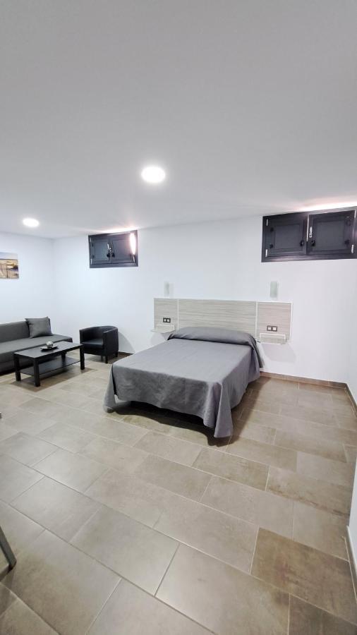 Hostal Maria Jose Кониль-де-ла-Фронтера Экстерьер фото