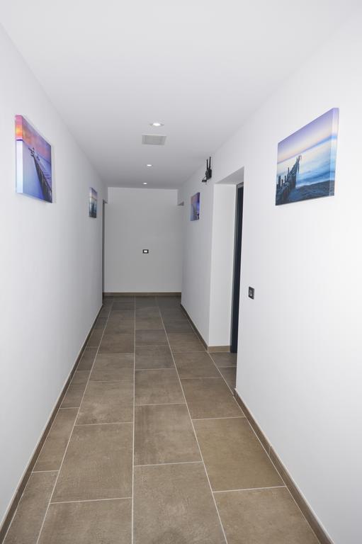 Hostal Maria Jose Кониль-де-ла-Фронтера Экстерьер фото